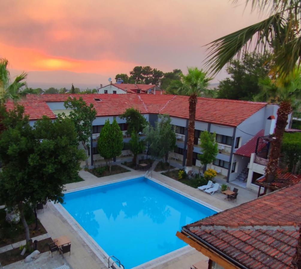Artemis Yoeruek Otel Old Town Pamukkale Exteriér fotografie